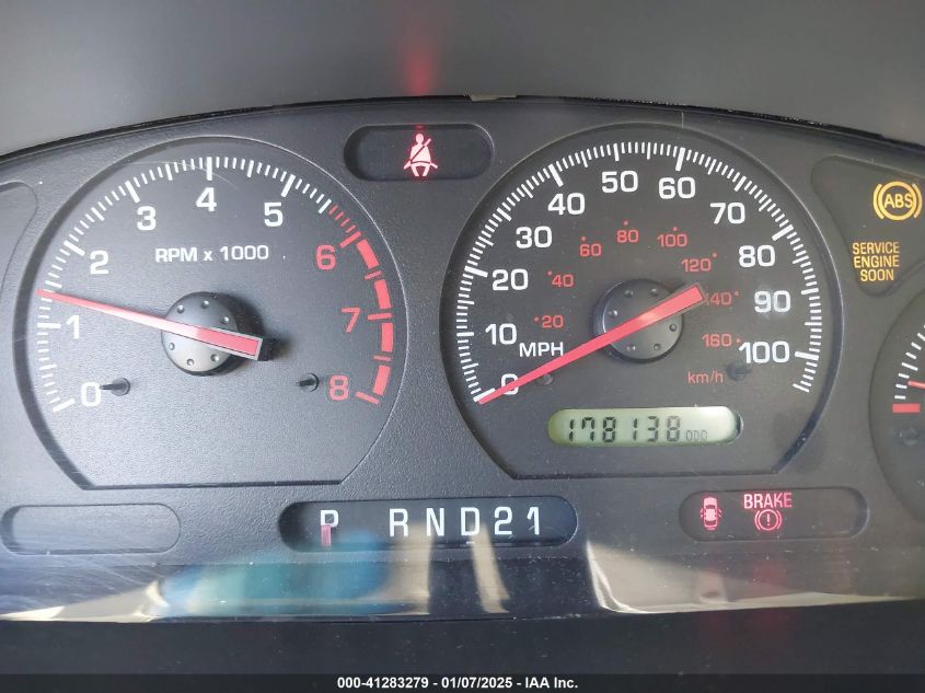 2001 Nissan Quest Gxe VIN: 4N2ZN15T81D801042 Lot: 41283279