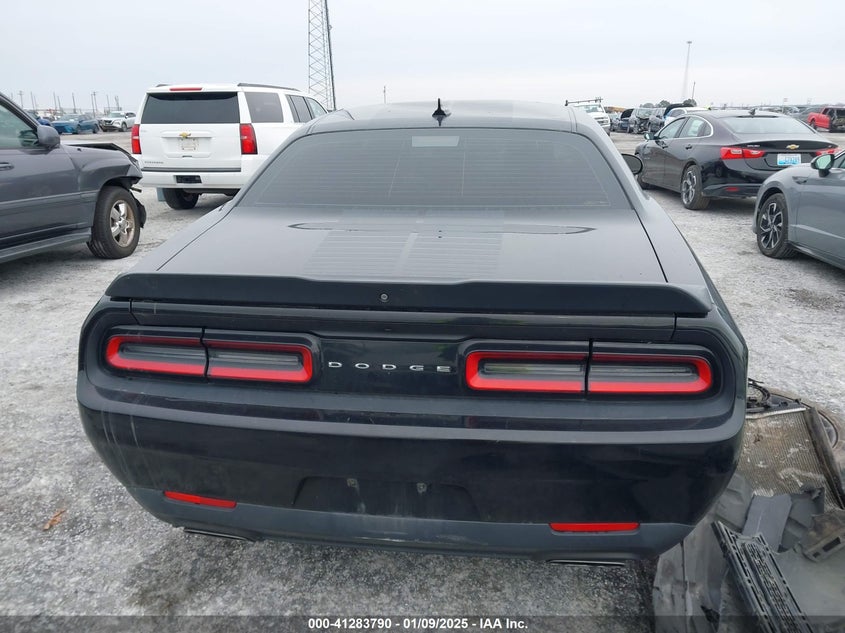 2017 Dodge Challenger R/T/R/T Plus/R/T Plus Shaker/R/T Shaker/T/A/T/A Plus VIN: 2C3CDZBT2HH6488 Lot: 41283790
