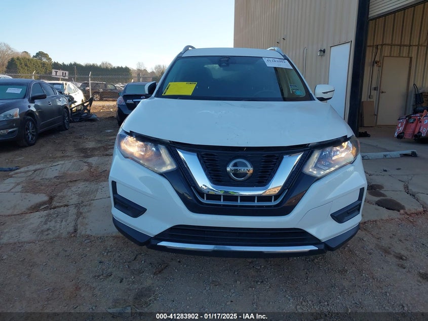 2020 NISSAN ROGUE SV FWD - KNMAT2MT1LP525432