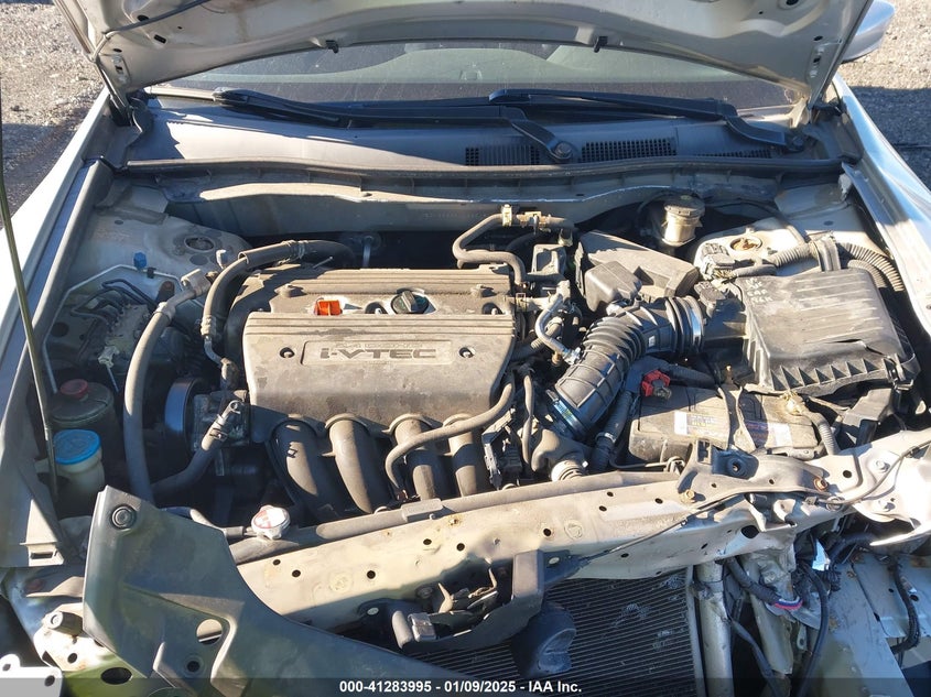 2009 HONDA ACCORD VIN: 1HGCP26339A028518