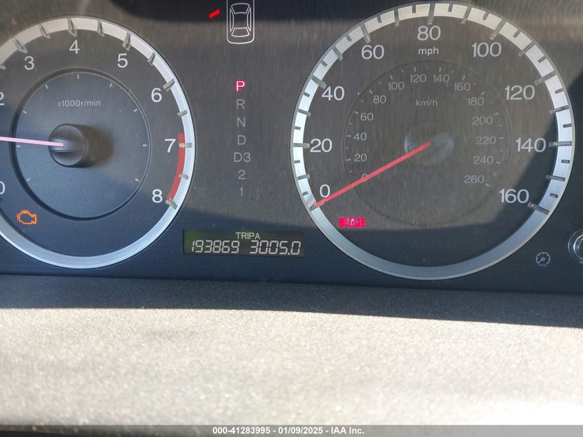 2009 HONDA ACCORD VIN: 1HGCP26339A028518