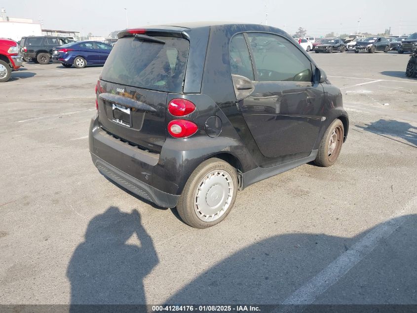 VIN WMEEJ3BA9FK814401 2015 SMART FORTWO no.4