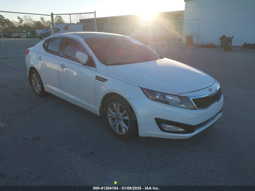 Vin: knagn4a60b5133192, lot: 41774552, kia optima ex turbo 2011 img_1