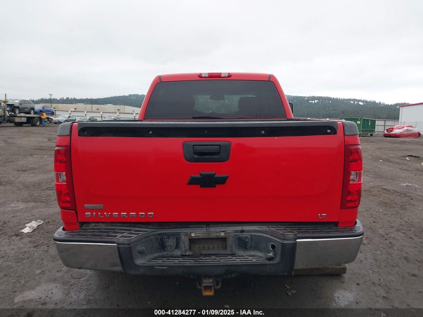 2011 CHEVROLET SILVERADO 1500 VIN: 3GCPKSEA5BG164588