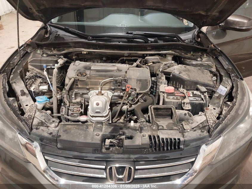 2014 HONDA ACCORD VIN: 1HGCR2F82EA022225
