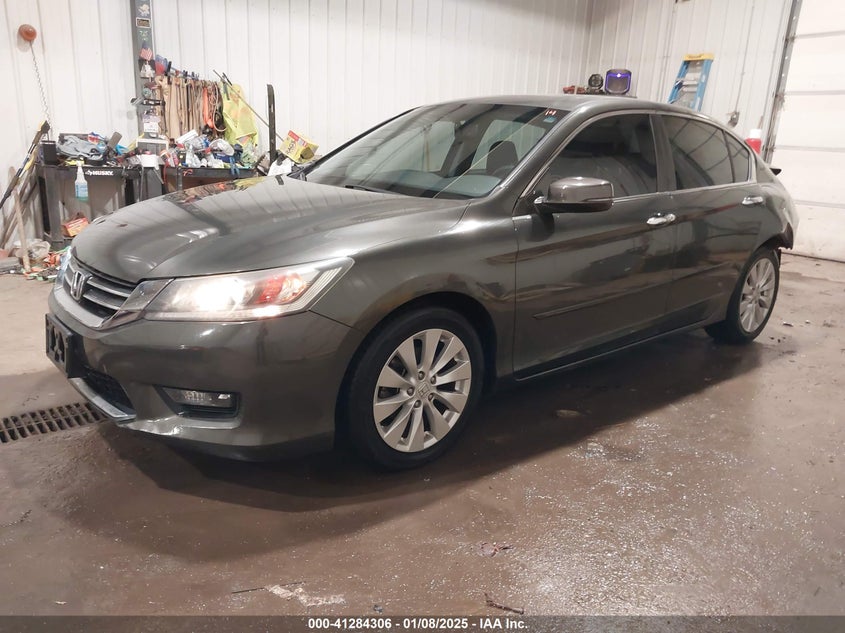2014 HONDA ACCORD VIN: 1HGCR2F82EA022225
