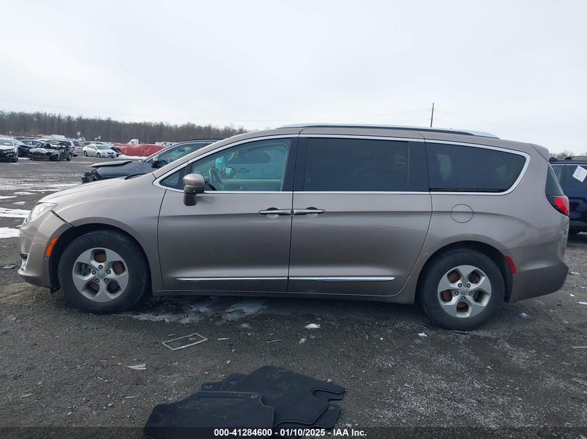 2017 CHRYSLER PACIFICA TOURING-L PLUS - 2C4RC1EGXHR835504
