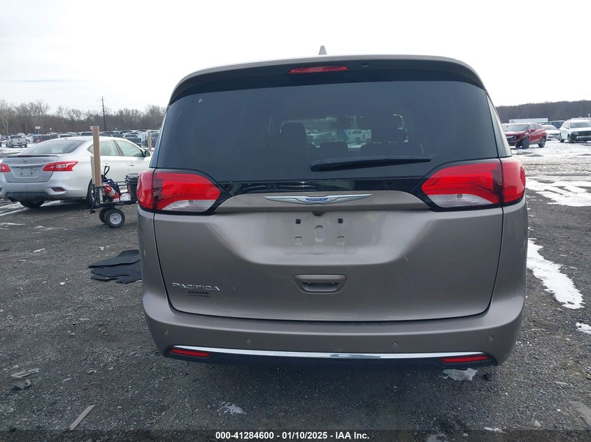 2017 CHRYSLER PACIFICA TOURING-L PLUS - 2C4RC1EGXHR835504
