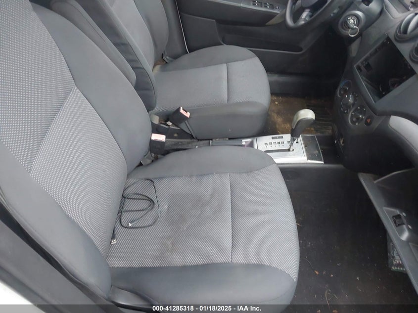 2011 CHEVROLET AVEO VIN: KL1TD5DE5BB201136