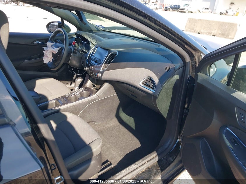 2017 CHEVROLET CRUZE VIN: 3G1BE6SM9HS618699