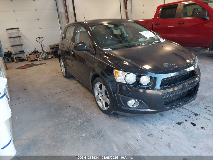 VIN 1G1JE6SB8D4163705 2013 CHEVROLET SONIC no.1