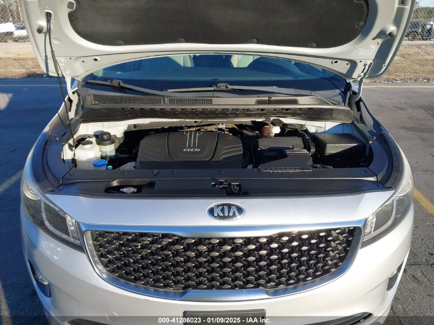 VIN KNDMC5C18F6034235 2015 KIA SEDONA no.10