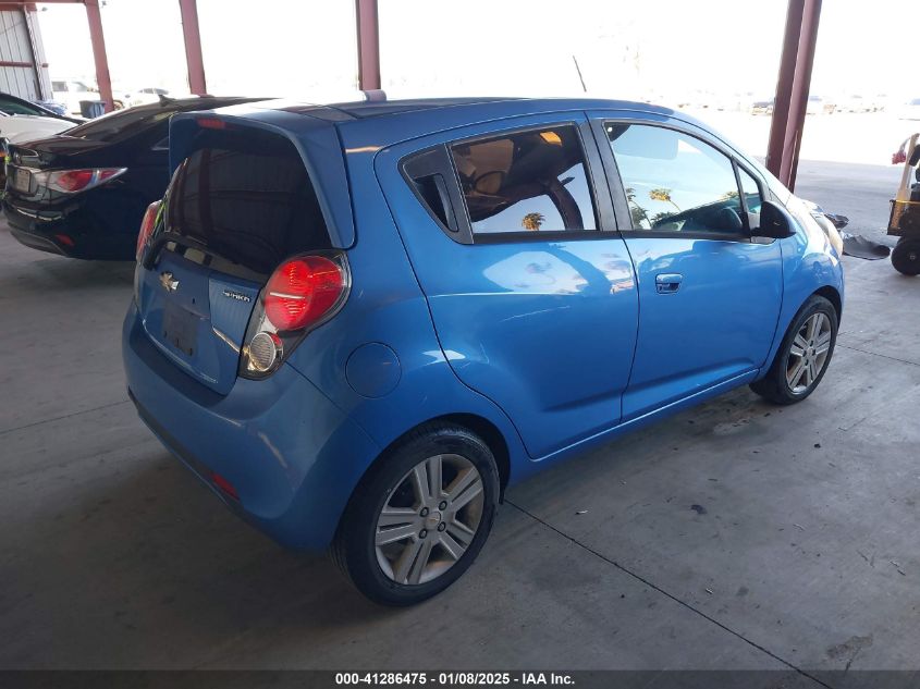 VIN KL8CB6S90EC509753 2014 CHEVROLET SPARK no.4