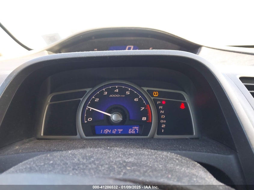 2011 HONDA CIVIC VIN: 2HGFA1F56BH518923