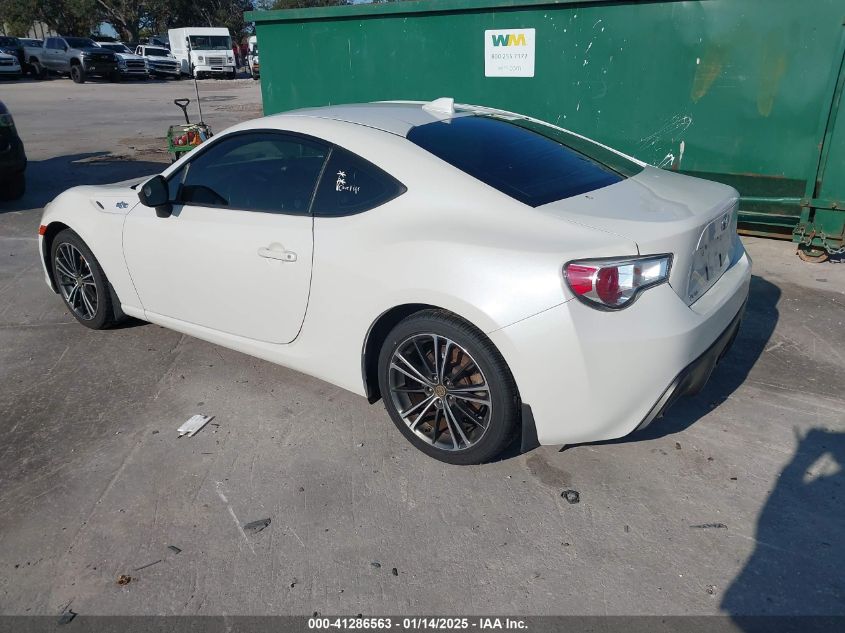 VIN JF1ZNAA17G9708053 2016 SCION FR-S no.3