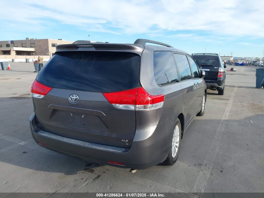 VIN 5TDYK3DC8DS330863 2013 TOYOTA SIENNA no.4