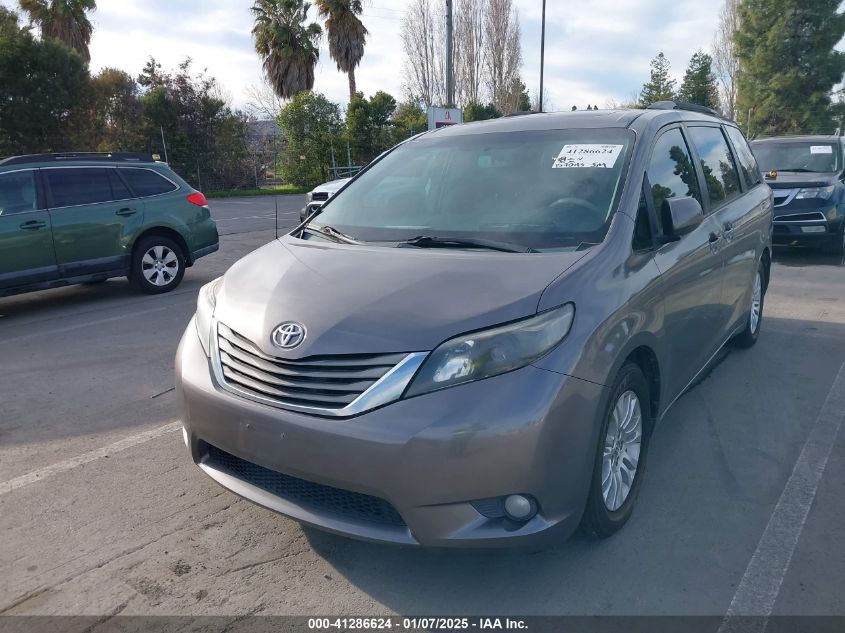 VIN 5TDYK3DC8DS330863 2013 TOYOTA SIENNA no.6