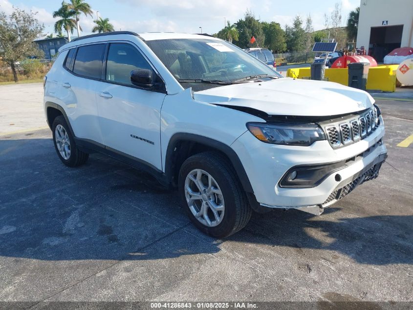 2024 Jeep Compass, Latitude 4X4