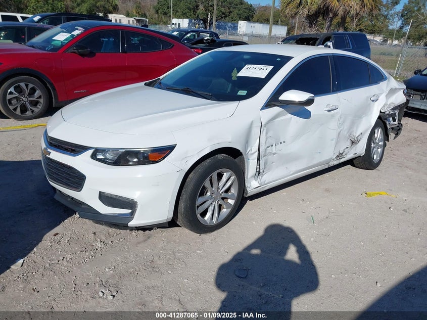 2018 CHEVROLET MALIBU VIN: 1G1ZD5ST2JF153664