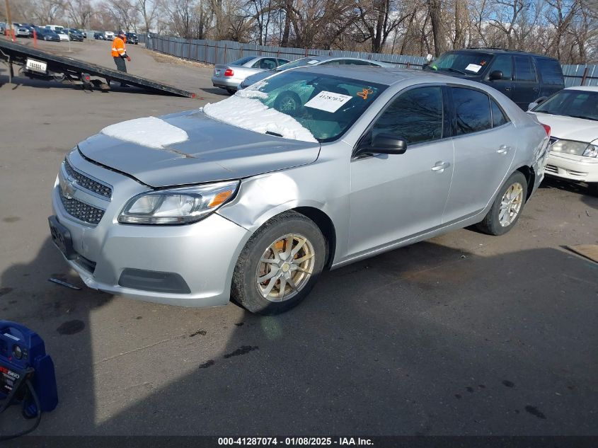 VIN 1G11B5SA3DF244559 2013 CHEVROLET MALIBU no.2