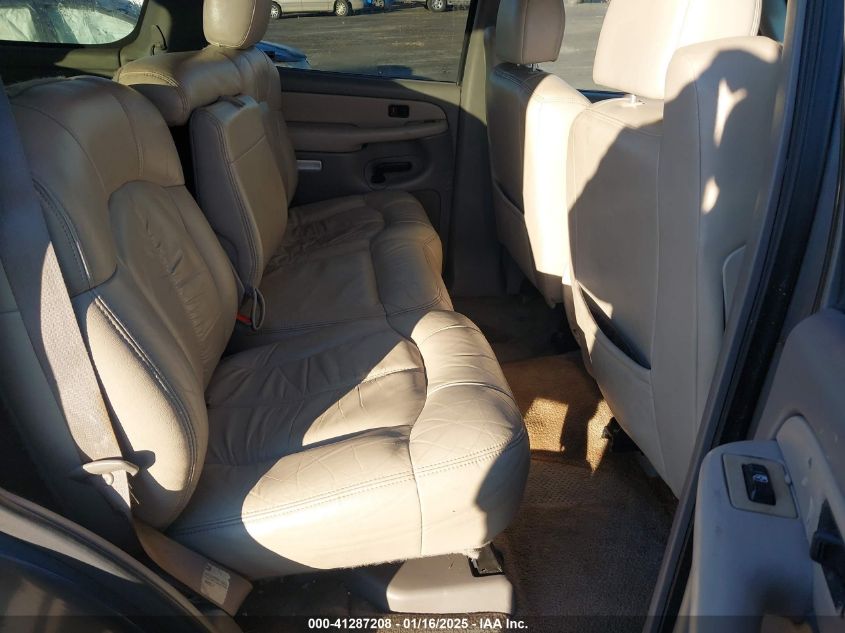 2000 Chevrolet Tahoe K1500 VIN: 1GNEK13TBYJ116703 Lot: 41287208