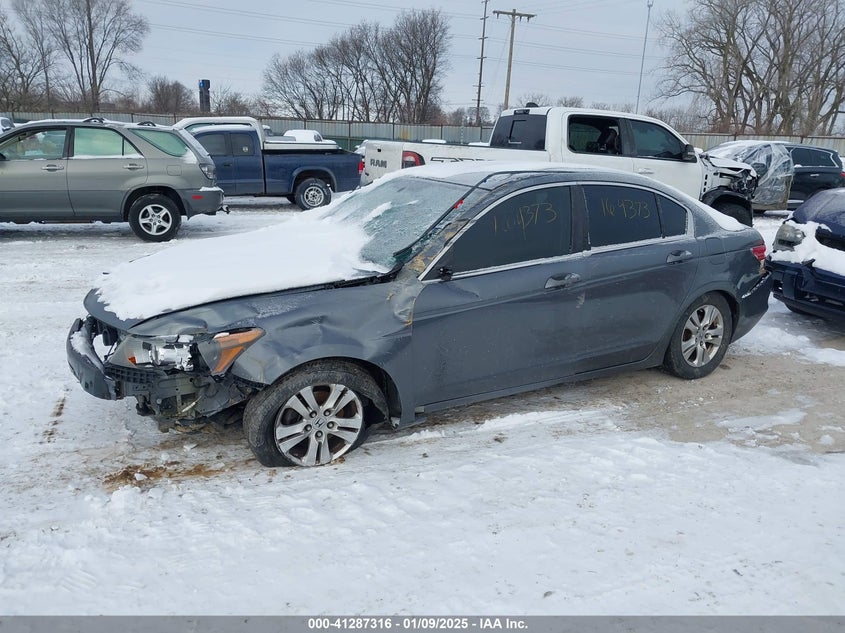 2009 HONDA ACCORD VIN: 1HGCP26429A164373