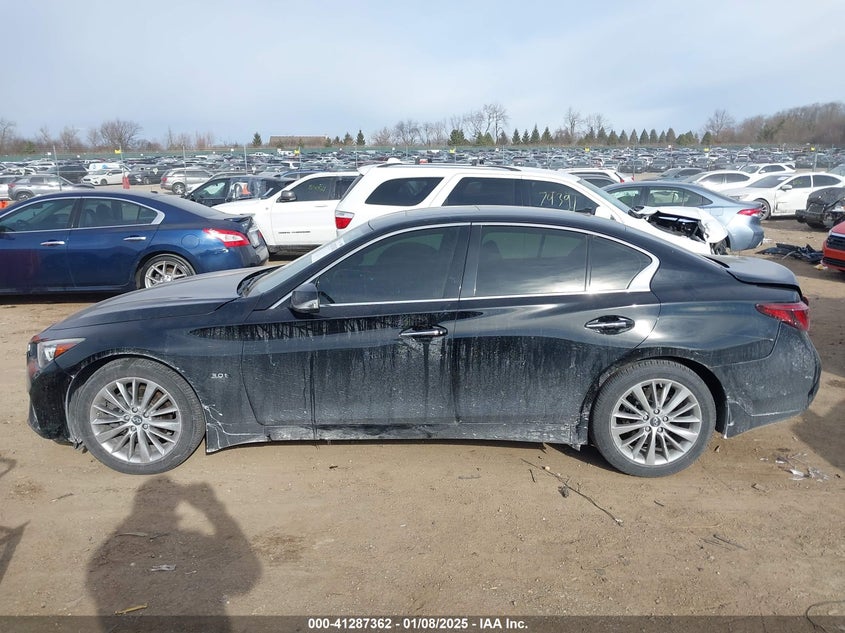 2018 INFINITI Q50 3.0T LUXE - JN1EV7AR5JM445635