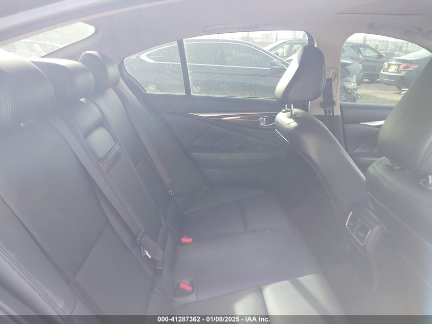 2018 INFINITI Q50 3.0T LUXE - JN1EV7AR5JM445635