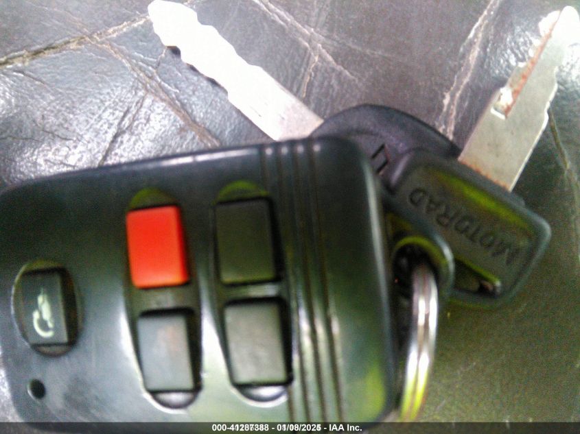 2004 Chevrolet Avalanche 1500 VIN: 3GNEK12T94G287439 Lot: 41287388