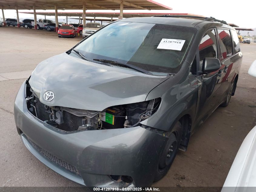 VIN 5TDJK3DC6ES074273 2014 Toyota Sienna, Le 7 Pass... no.2