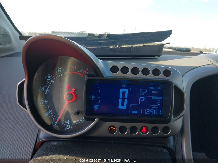 2014 CHEVROLET SONIC VIN: 1G1JC5SH6E4103024
