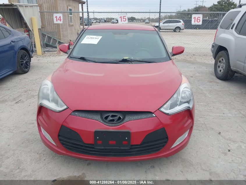 VIN KMHTC6AD6HU307844 2017 Hyundai Veloster no.12