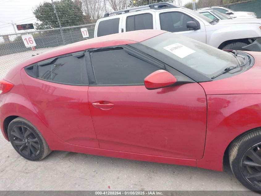 VIN KMHTC6AD6HU307844 2017 Hyundai Veloster no.13