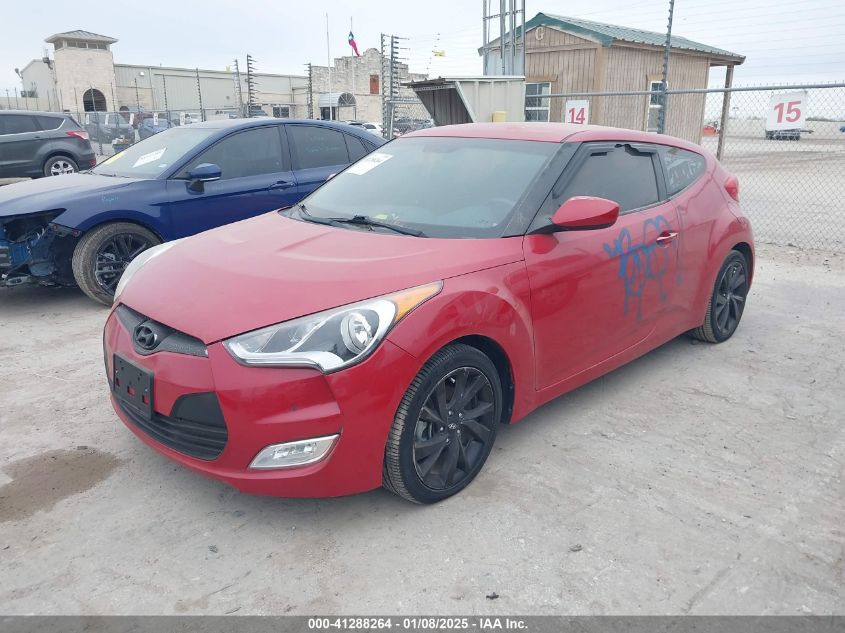 VIN KMHTC6AD6HU307844 2017 Hyundai Veloster no.2