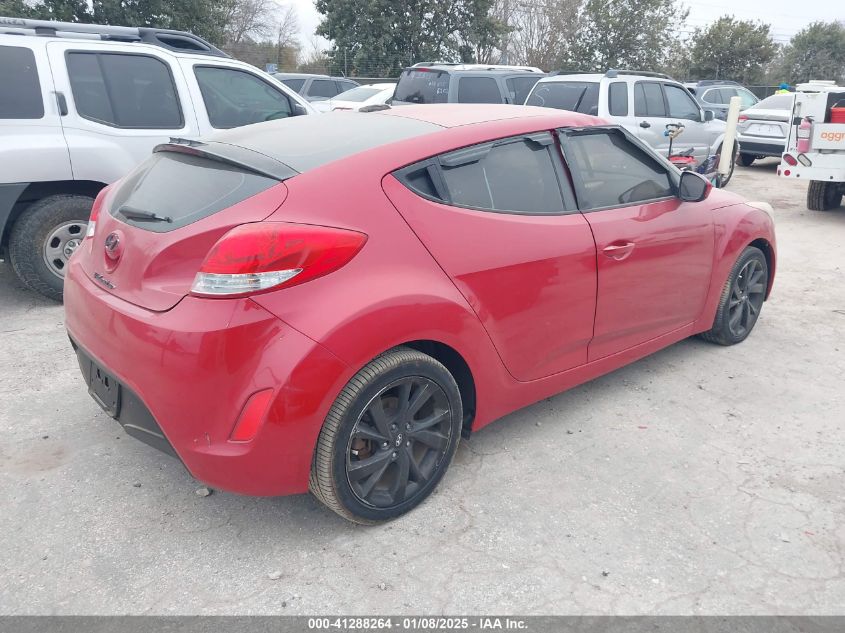 VIN KMHTC6AD6HU307844 2017 Hyundai Veloster no.4