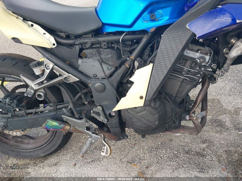 2017 Kawasaki Ex300 B VIN: JKAEX8B18HDA39216 Lot: 41288557