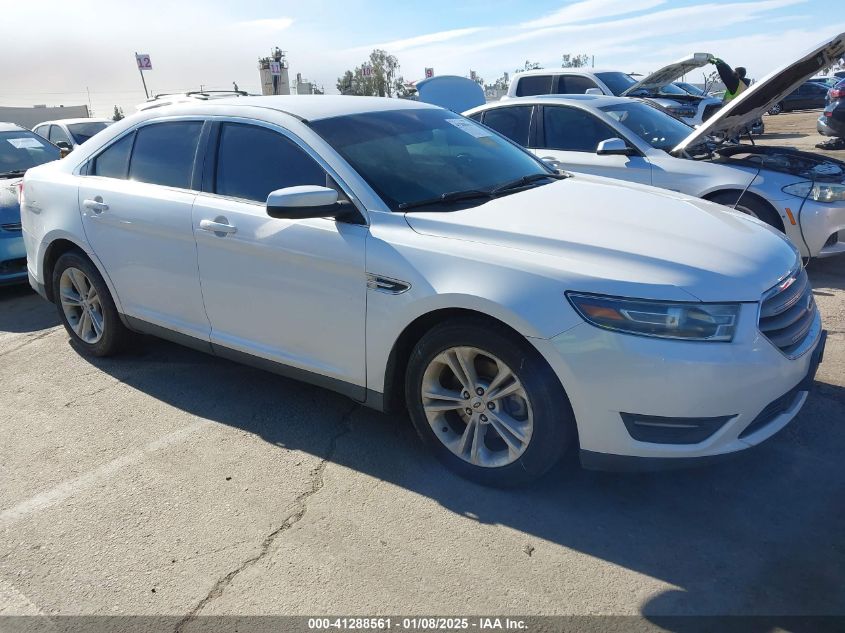 VIN 1FAHP2E85FG122562 2015 FORD TAURUS no.1