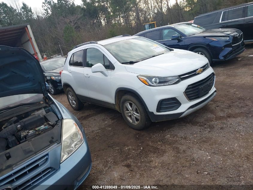 VIN 3GNCJPSB5JL161036 2018 CHEVROLET TRAX no.1