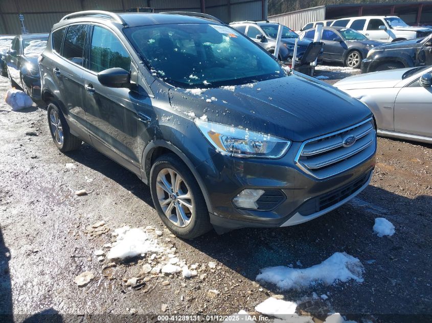 VIN 1FMCU0GD6JUC12529 2018 FORD ESCAPE no.1