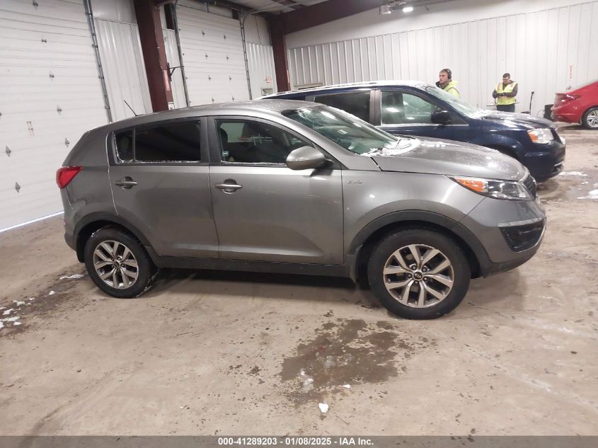 VIN KNDPBCAC5G7854079 2016 KIA SPORTAGE no.13