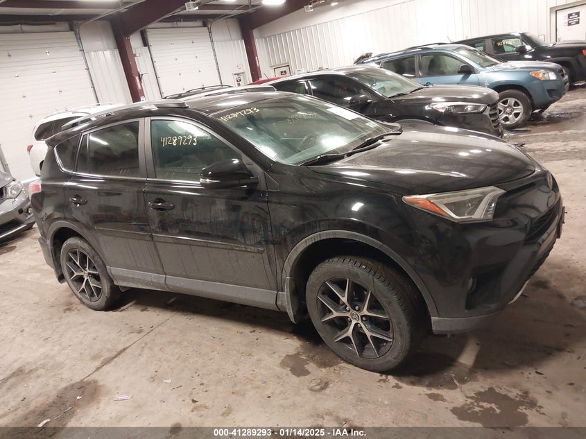 2017 TOYOTA RAV4 SE - 2T3JFREVXHW605758