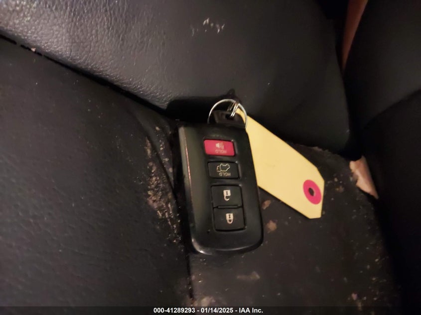 2017 TOYOTA RAV4 SE - 2T3JFREVXHW605758