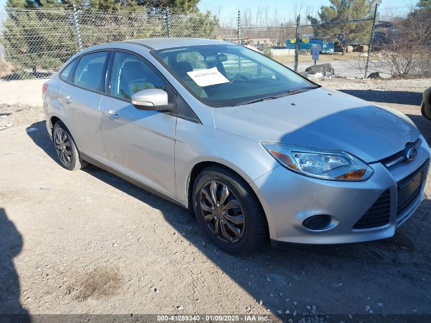 VIN 1FADP3F29DL168768 2013 Ford Focus, SE no.1