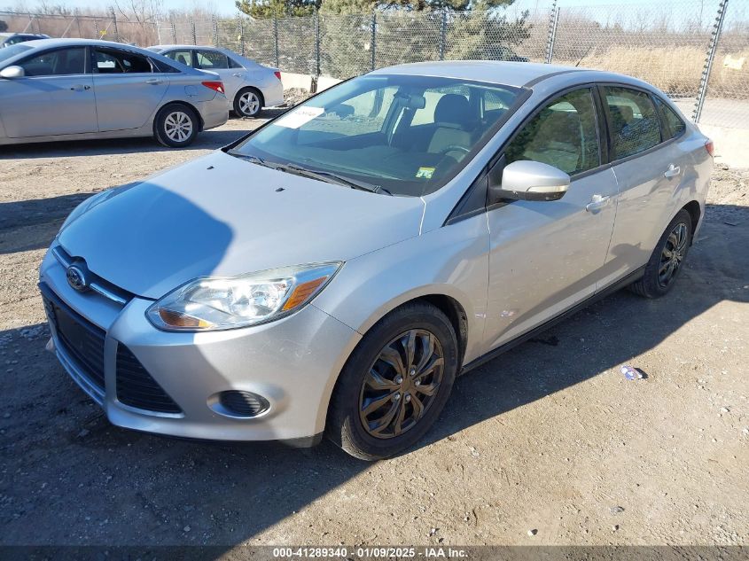 VIN 1FADP3F29DL168768 2013 Ford Focus, SE no.2