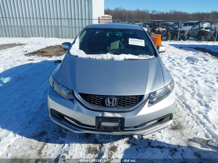 VIN 19XFB2F56FE104446 2015 Honda Civic, LX no.12