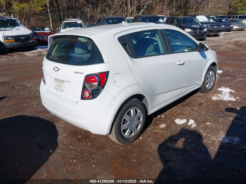 VIN 1G1JA6SH1F4188254 2015 CHEVROLET SONIC no.4