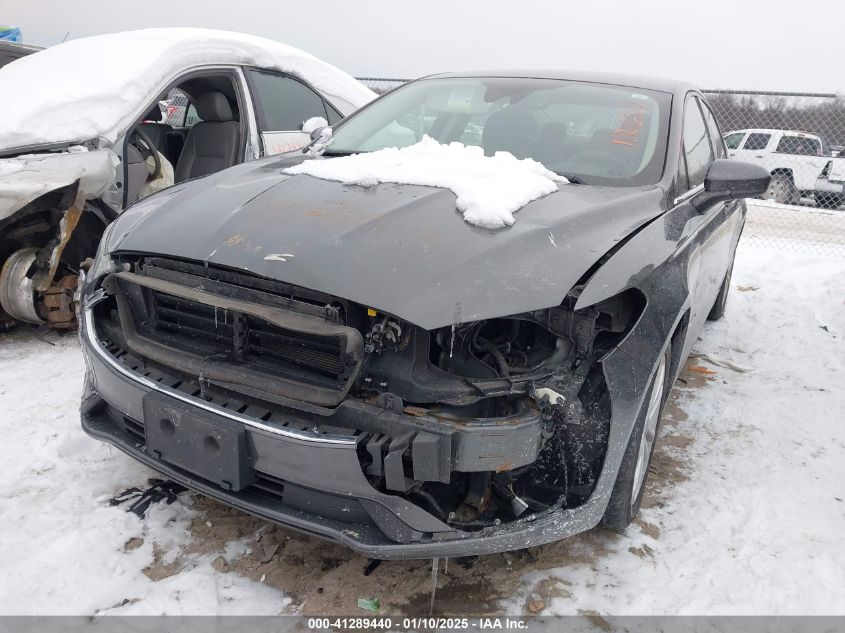 VIN 3FA6P0LU1KR112657 2019 Ford Fusion, Hybrid SE no.2