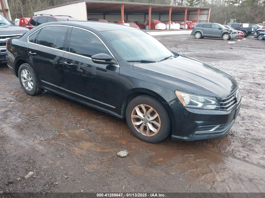 VIN 1VWAT7A33HC026502 2017 VOLKSWAGEN PASSAT no.1