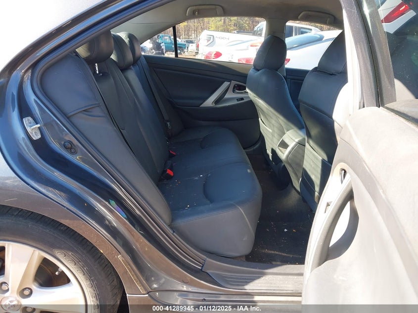 2011 TOYOTA CAMRY VIN: 4T1BF3EK1BU128192