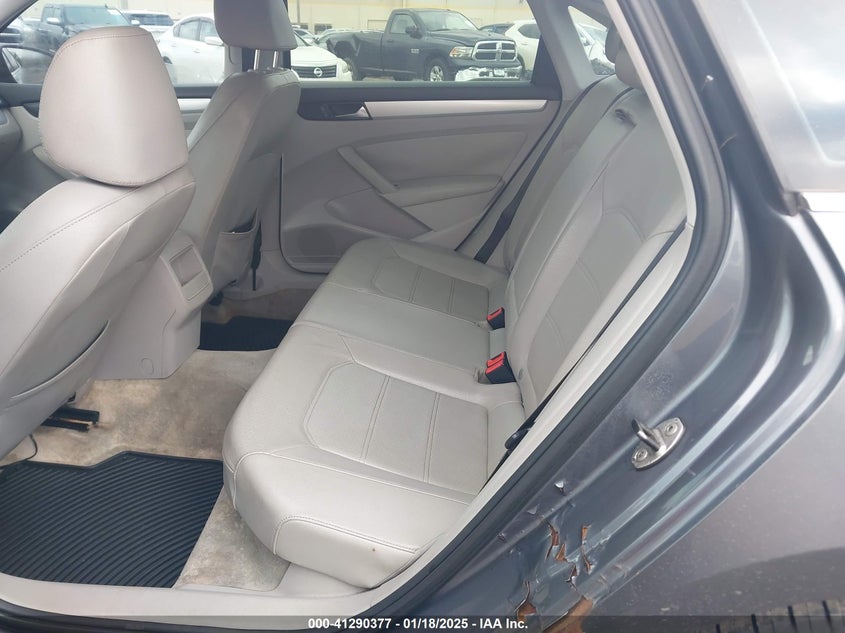 2012 VOLKSWAGEN PASSAT VIN: 1VWBH7A3XCC054344